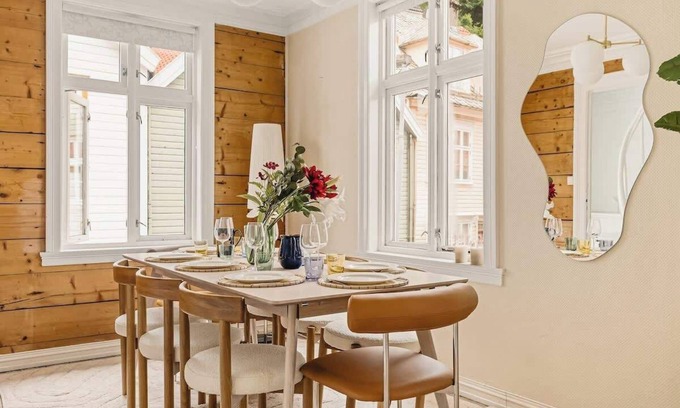 Sentrum House | The 1880 Authentic Bergen Dream I 500m to Bryggen