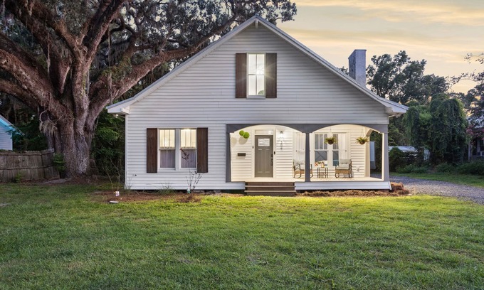 Live Oak House | The 1923 in Live Oak: Family Legacy & Suwannee Adventures Await
