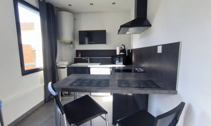 Saint-Etienne Apartment | THE 22 simple effective