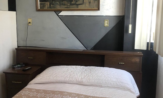 San Luis Potosi Other | The 250 simple economy room