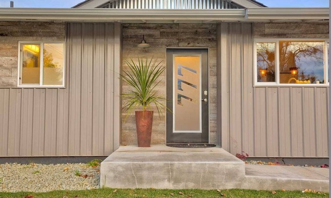 Grants Pass House | The 777 House