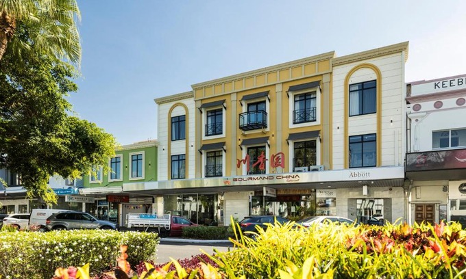 Cairns Central Business District Hotel | The Abbott Boutique Hotel