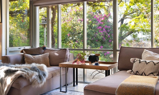 Daylesford Villa | The Acorn is a romantic getaway