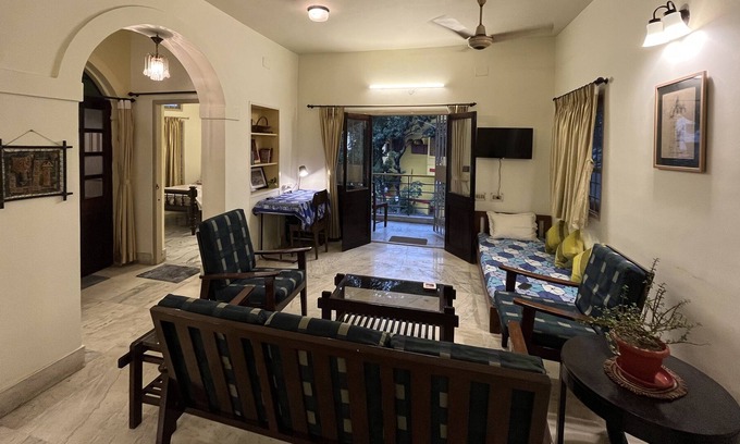 Salt Lake Apartment | The Adenium House