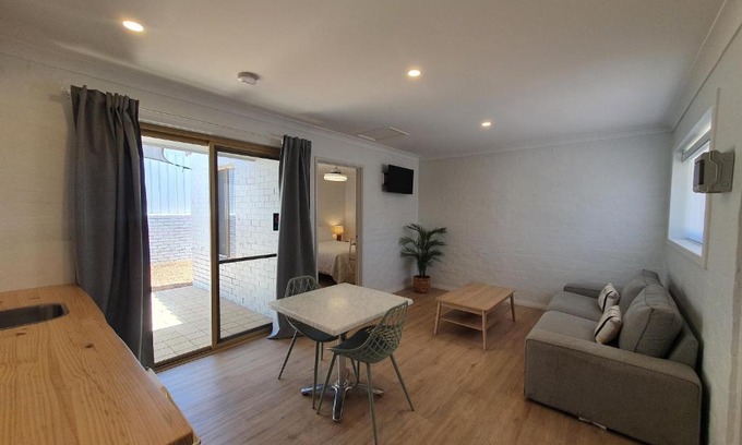 Tarcoola Beach Apartment | The African Reef