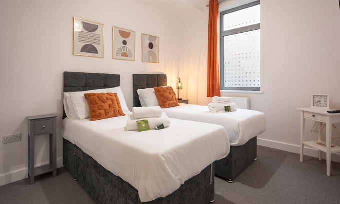 Redhill Apartment | The Albany - Exclusive Apartment in the Heart of Redhill