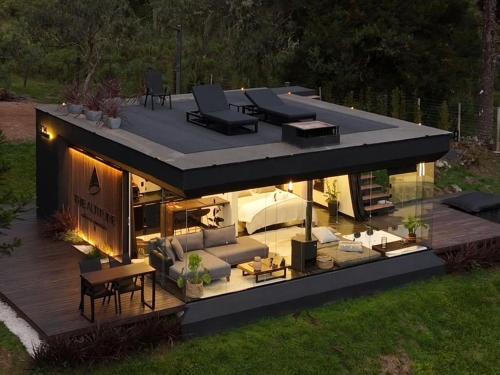 Vacas Gordas Ski Chalet | The Altitude Cabana 1374-Black