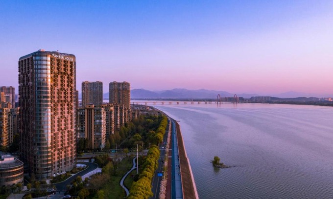 Binjiang Hotel | The Amber House Hangzhou