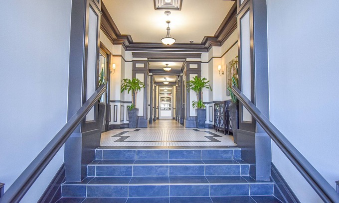 Fayetteville Condo | The Amethyst - Condo on Dickson St - Walk to UofA