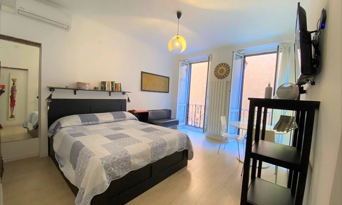 Trastevere Apartment | The Ancient Door of Trastevere