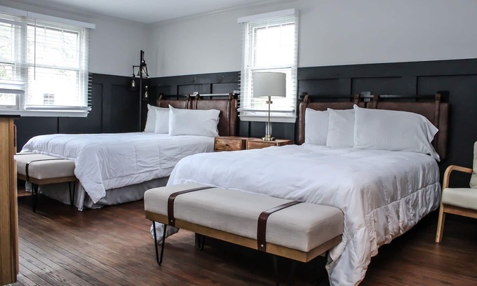Albion Hotel | The Anderson Room at the Fairhaven Inn