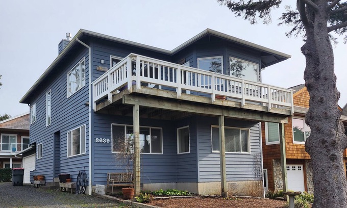 Tolovana Park House | The Anderson Trail House - Cannon Beach Property Mgmt