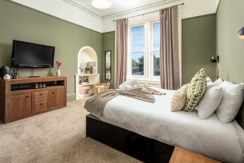 Prestwick Apartment | The Angus Suite