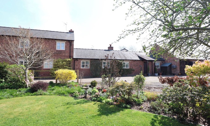 Malpas Cottage | THE ANNEX, romantic, character holiday cottage in Malpas