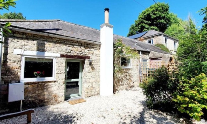 Peasedown Saint John Apartment | The Annexe