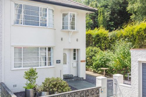Bangor House | The Art Deco House