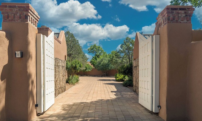 Historic Eastside Villa | The Art of Fine Living