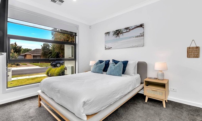 Flinders Park House | The Art of Zen Modern Comfort between Beach and CBD