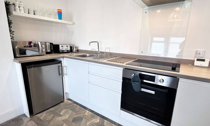 Fleetwood Apartment | The Artic Tern - A Sea View Retreat