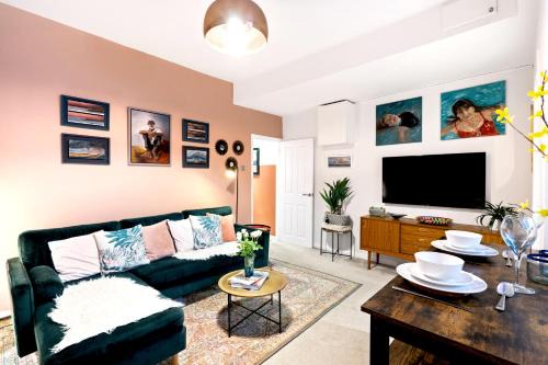 Kemptown Apartment | The Artist's Retreat