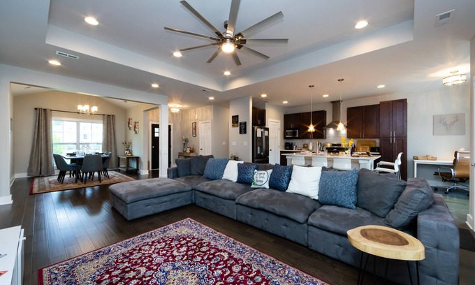 Huntersville House | The Asbury House | Luxury Private Getaway