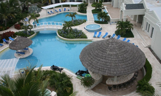 Leeward Settlement Apartment | The Atrium Resort