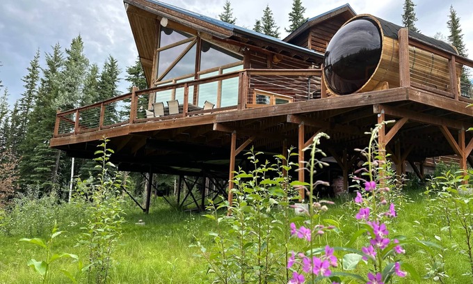 Fairbanks House | The Aurora House (Fairbanks, AK)