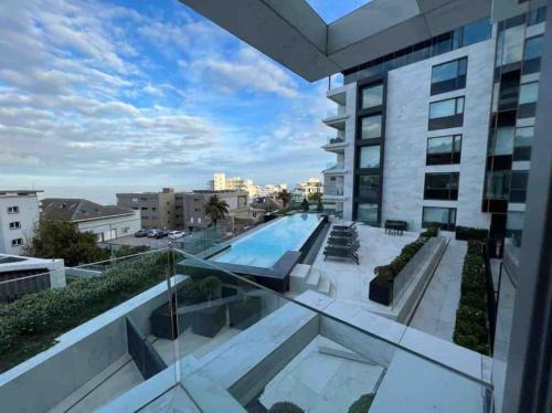 Bantry Bay Apartment | The Aurum Presidential Residences
