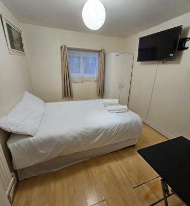 Bruce Grove House | The Avenue House