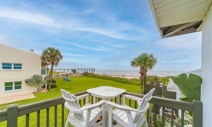 St. Augustine Beach House | The Bailey Bungalow - walk to the ocean