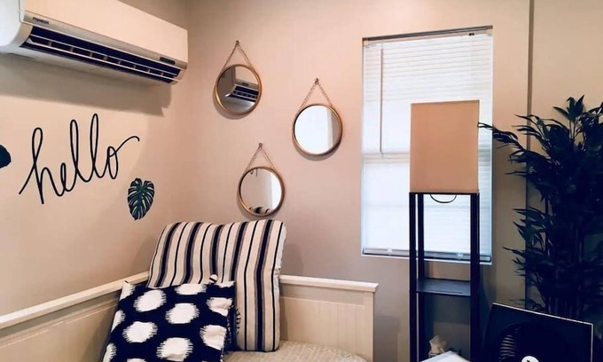 Downtown Omaha House | The Barker Cottage Su