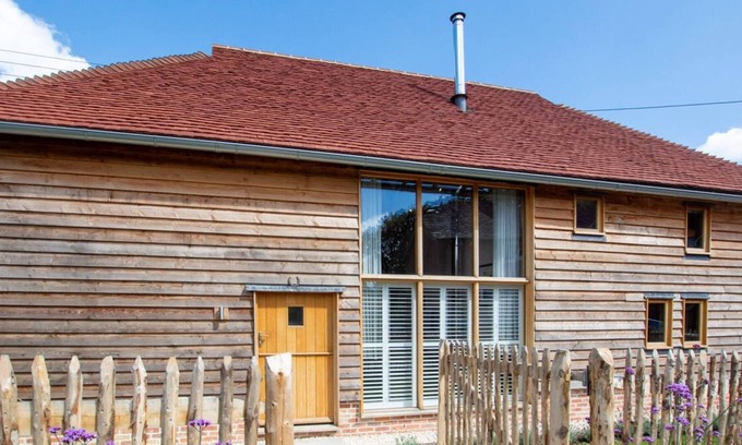 Abbess Roding House | The Barn at Birchley