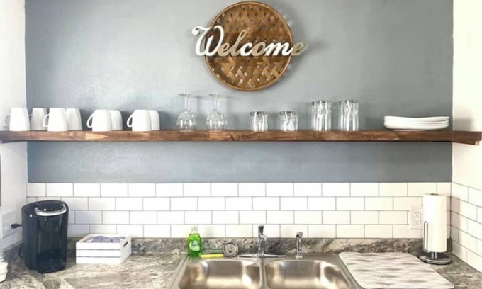 Amarillo House | The Barnyard *Perfectly Located off I-40*