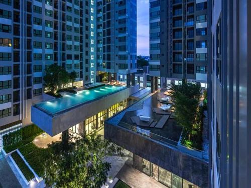 Central Pattaya Apartment | The Base Central Pattaya