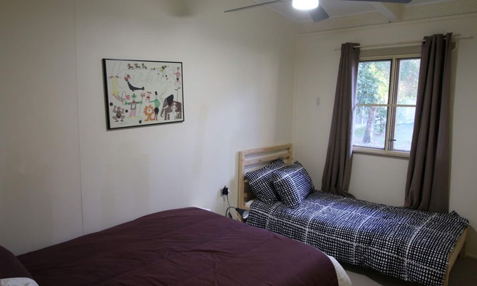 Woorim House | The Basic Beach Cottage