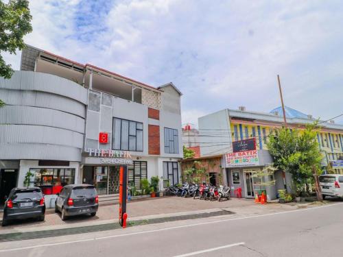 Bandung Hotel | The Batik Bed and Coffee Bandung