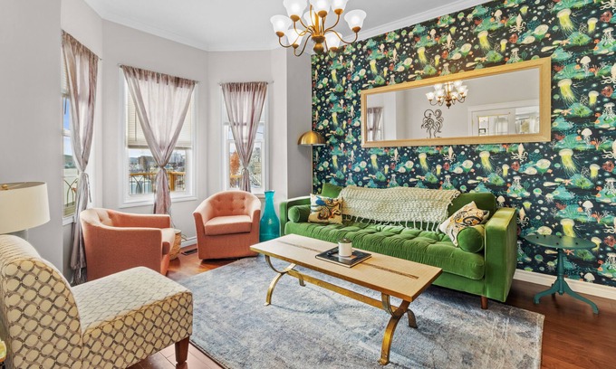 Downtown St. John's Apartment | The Battery Harbour Home, Ocean&City View,Parking