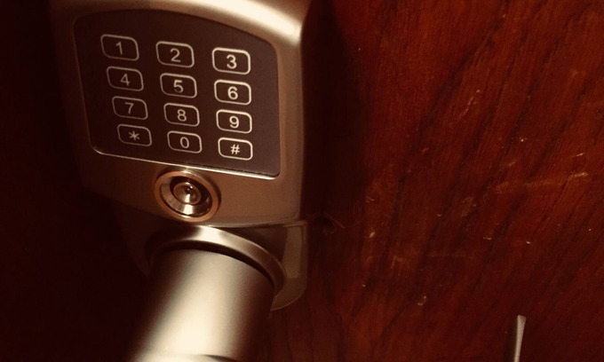 Herceg Novi Apartment | The Bay Keeper- Smartlock keyless apartment