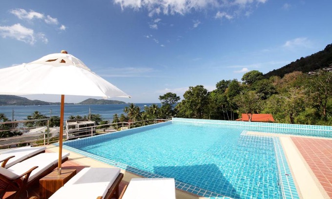Patong Hotel | The Baycliff Residences