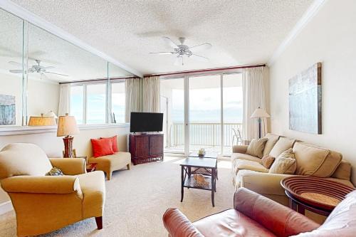 Fort Morgan Apartment | The Beach Club 1005A