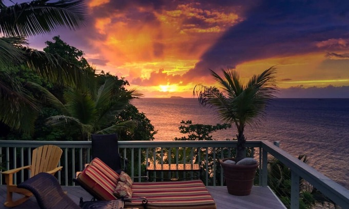 Estate Caret Bay Villa | The Beach House on St. Thomas with Secluded Sand Beach