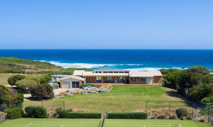 Ventnor House | The Beach House Phillip Island
