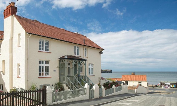 Sandsend House | The Beach House, Sandsend
