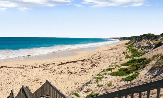 Two Rocks House | The Beach House Two Rocks