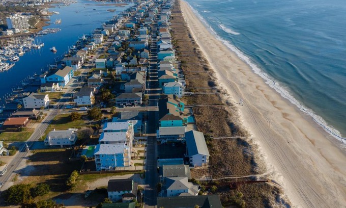 North Carolina Coast Hotel | The Beach House