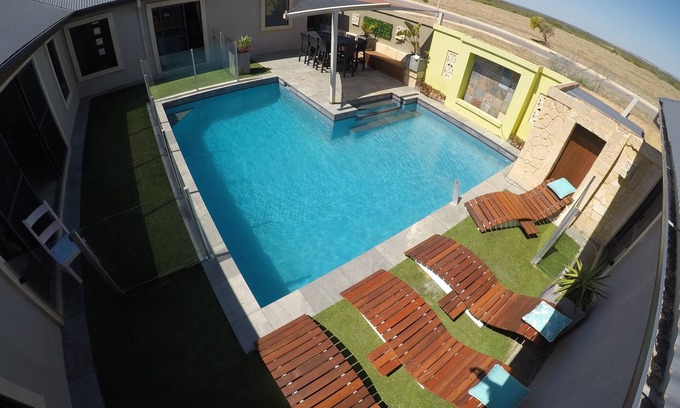 Green Head House | The Beach Retreat - Beach + Pool = Relax!