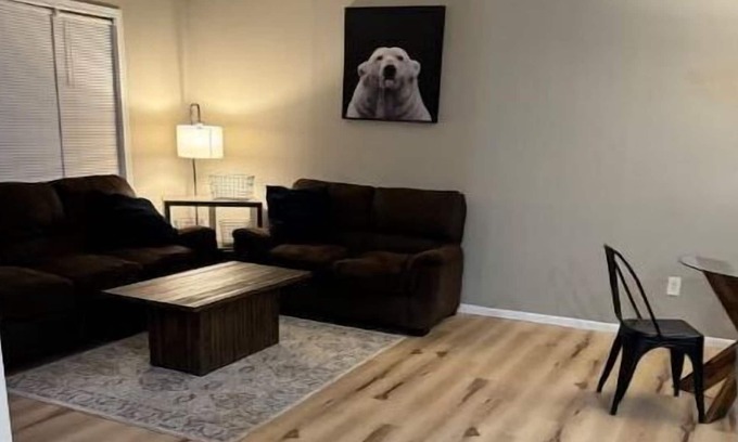 Northeast Anchorage House | The Bear Den