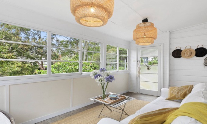 Pretty Beach Central Coast House | The Bearhouse at Pretty Beach