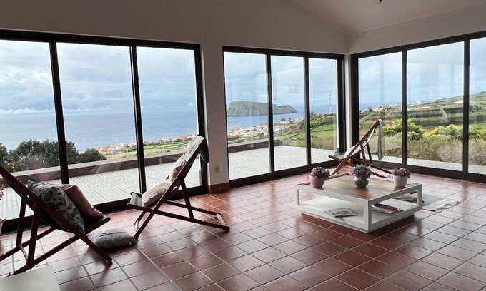 Porto Judeu House | The Beautiful House