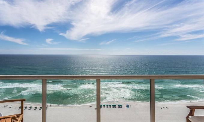 Navarre Beach Condo | The Beechcraft 3 Bedrooms | 3 Bathrooms | Gulf-Front | Endless Views &.